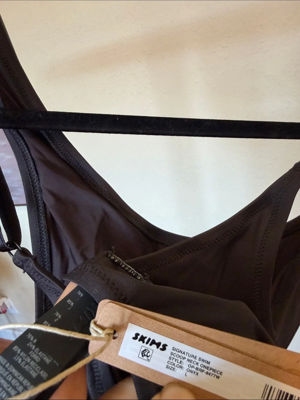 SKIMS Signature Swim Scoop Neck Onyx Black One Piece‎ Swimsuit NWT Size L